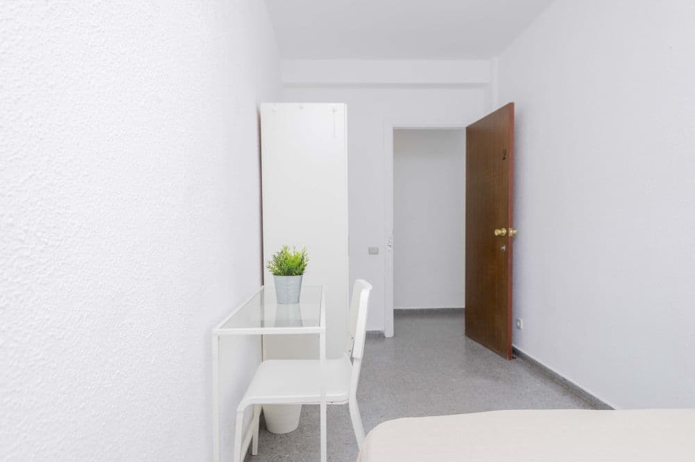 Private room in Valencia photo 5