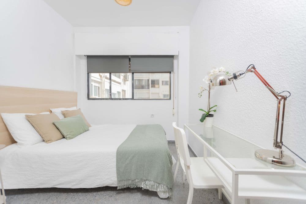 Room in Valencia