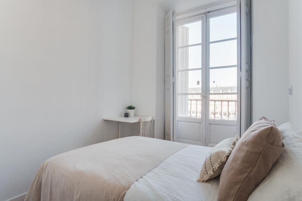 Private room in Madrid photo 2