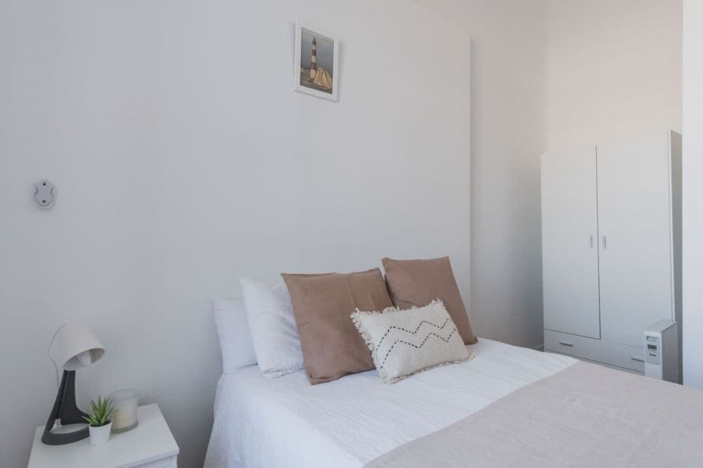 Private room in Madrid photo 4