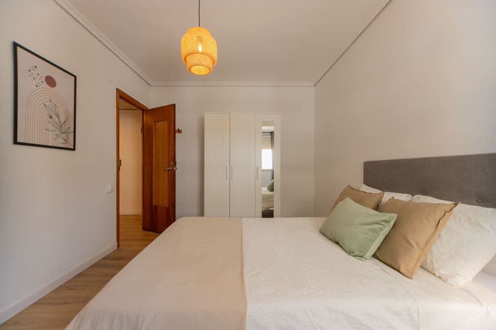 Private room in Valencia photo 3