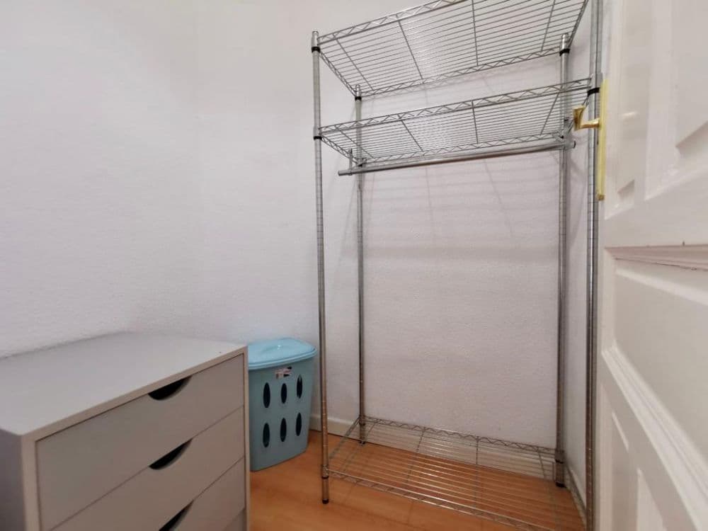 Private room in Madrid photo 5