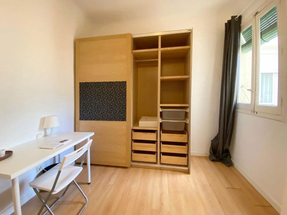 Private room in Madrid photo 2