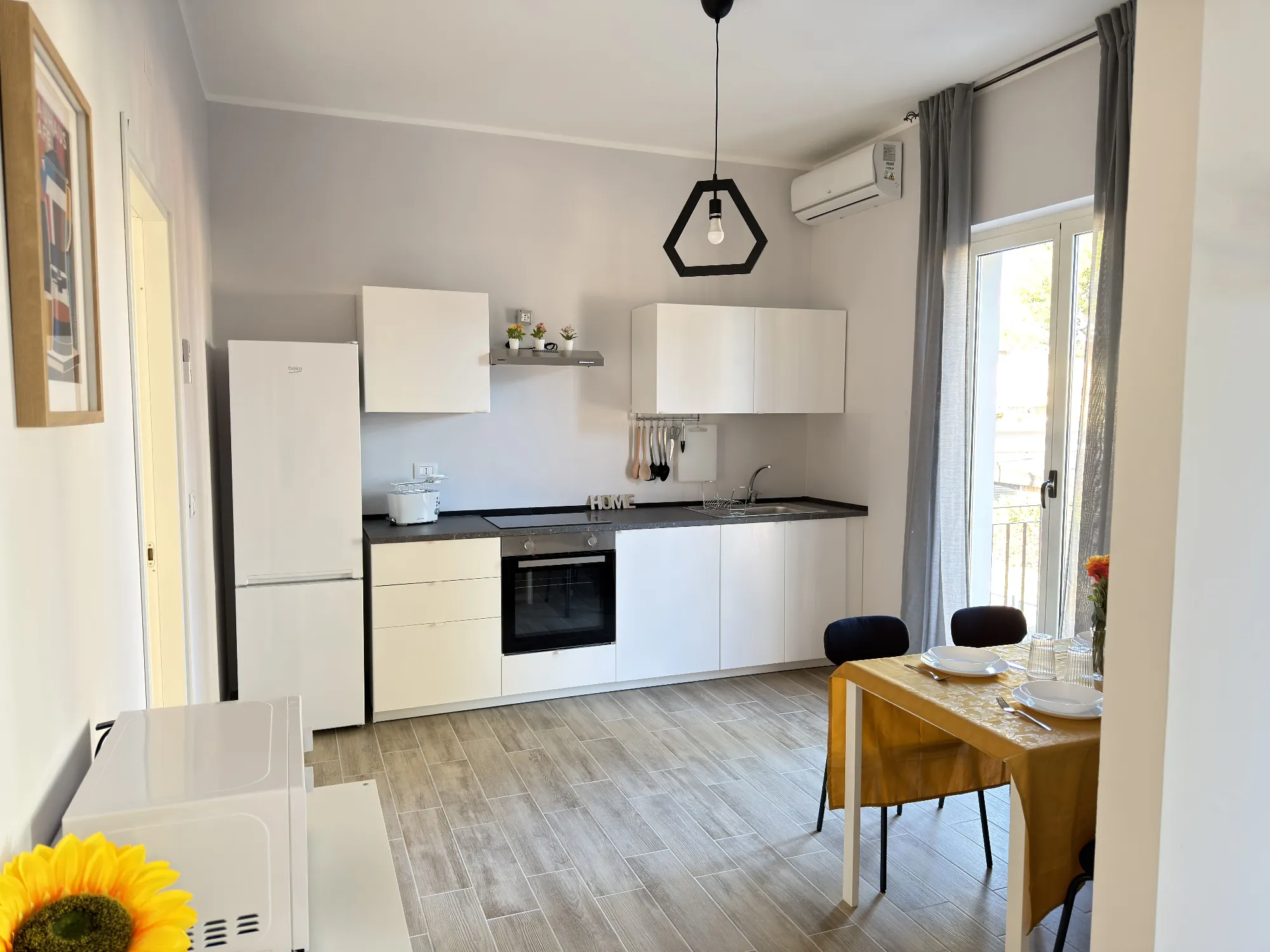 Kitchen 1