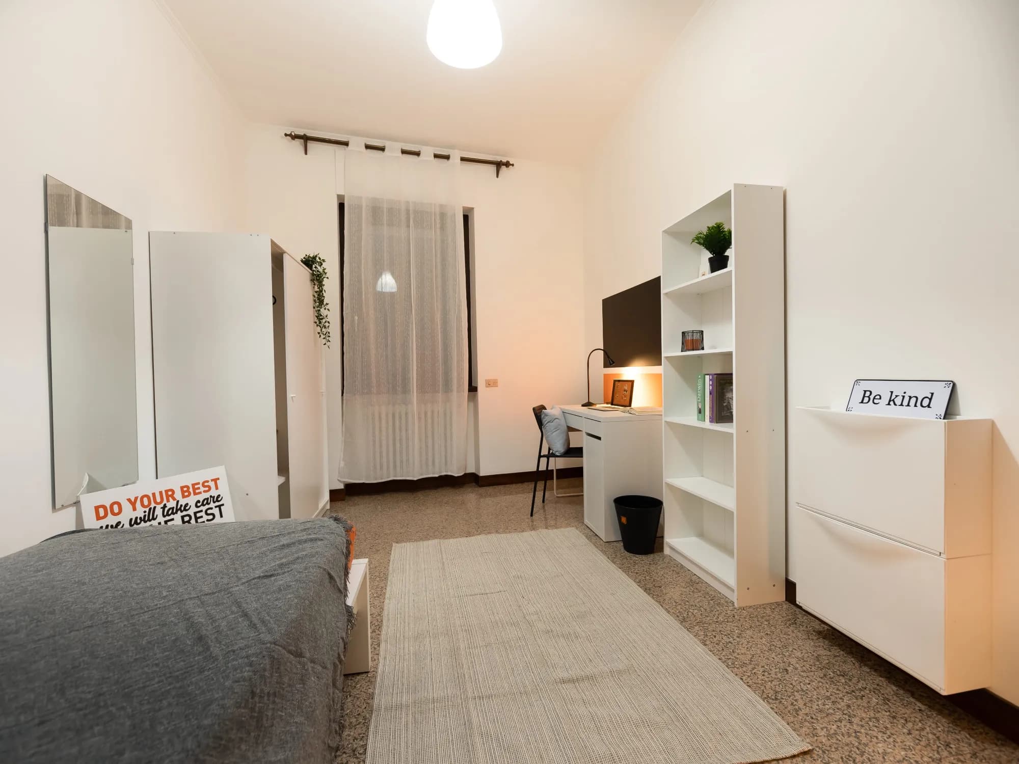 Habitación privada en Lecco photo 2