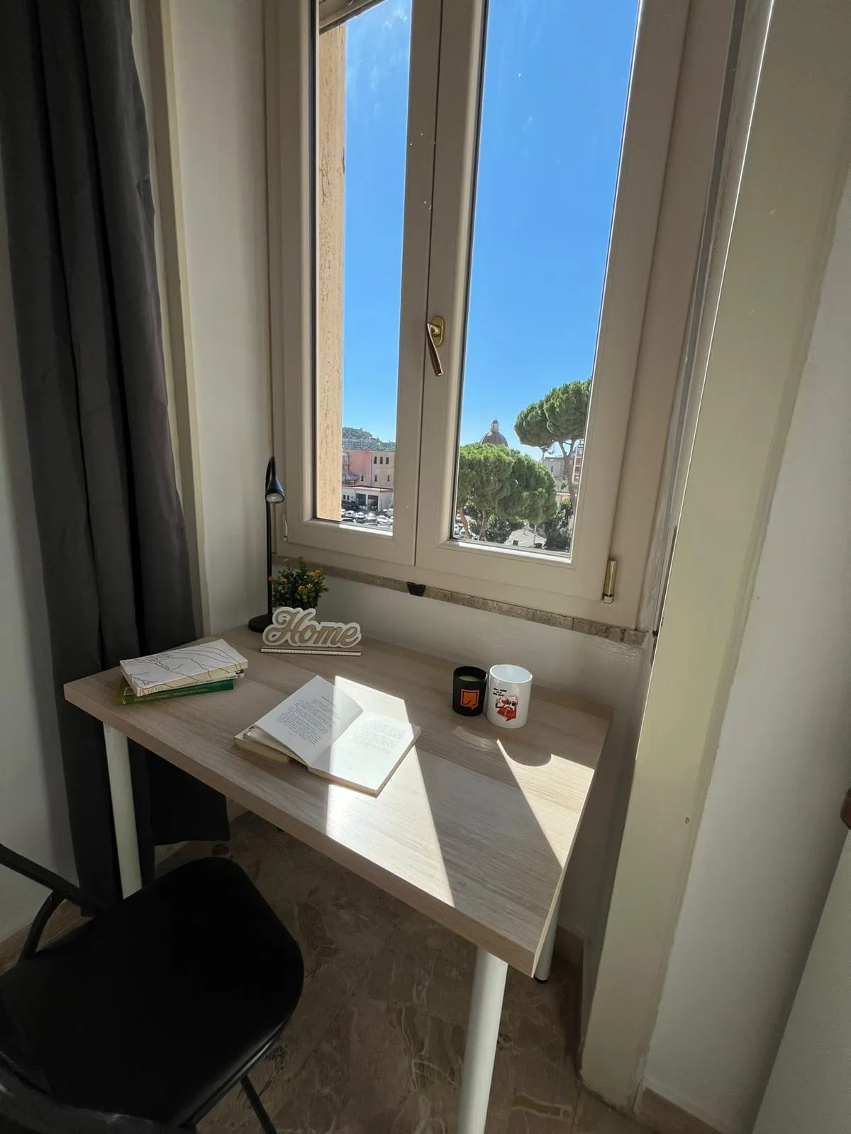Stanza privata a Cagliari photo 3