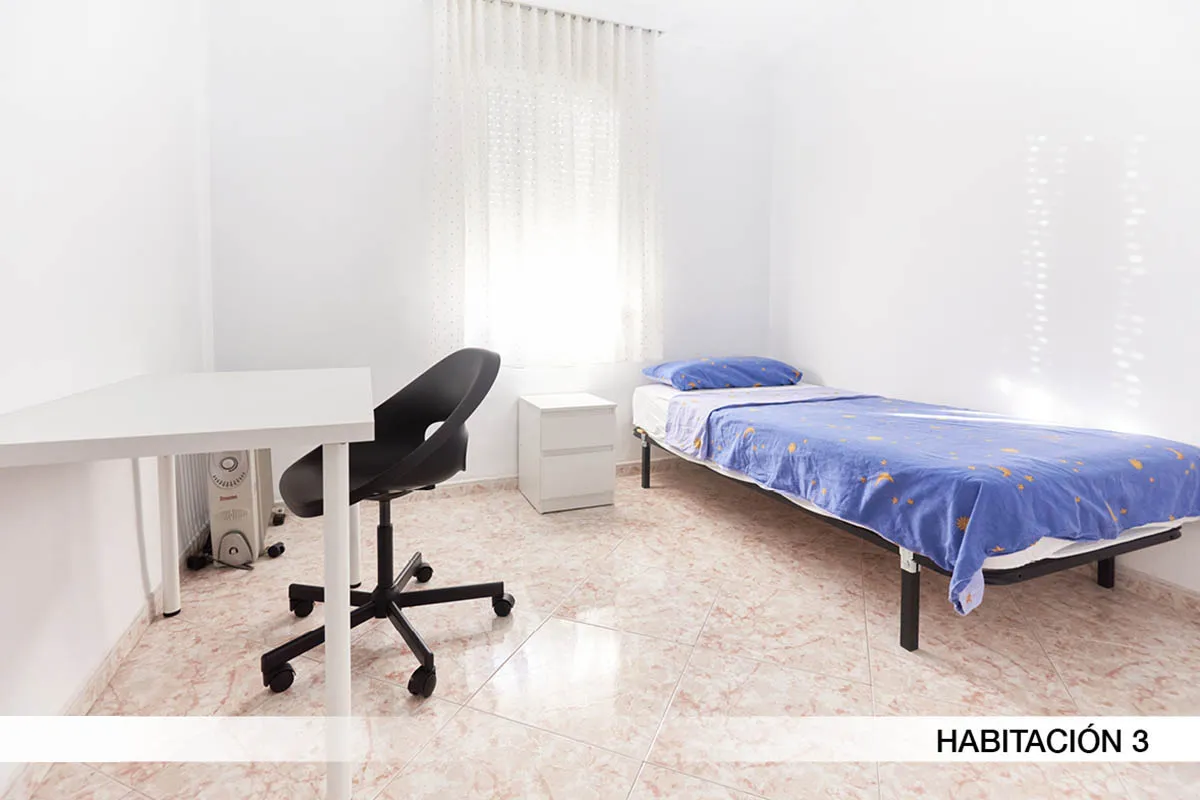 Habitación privada en Seville photo 3