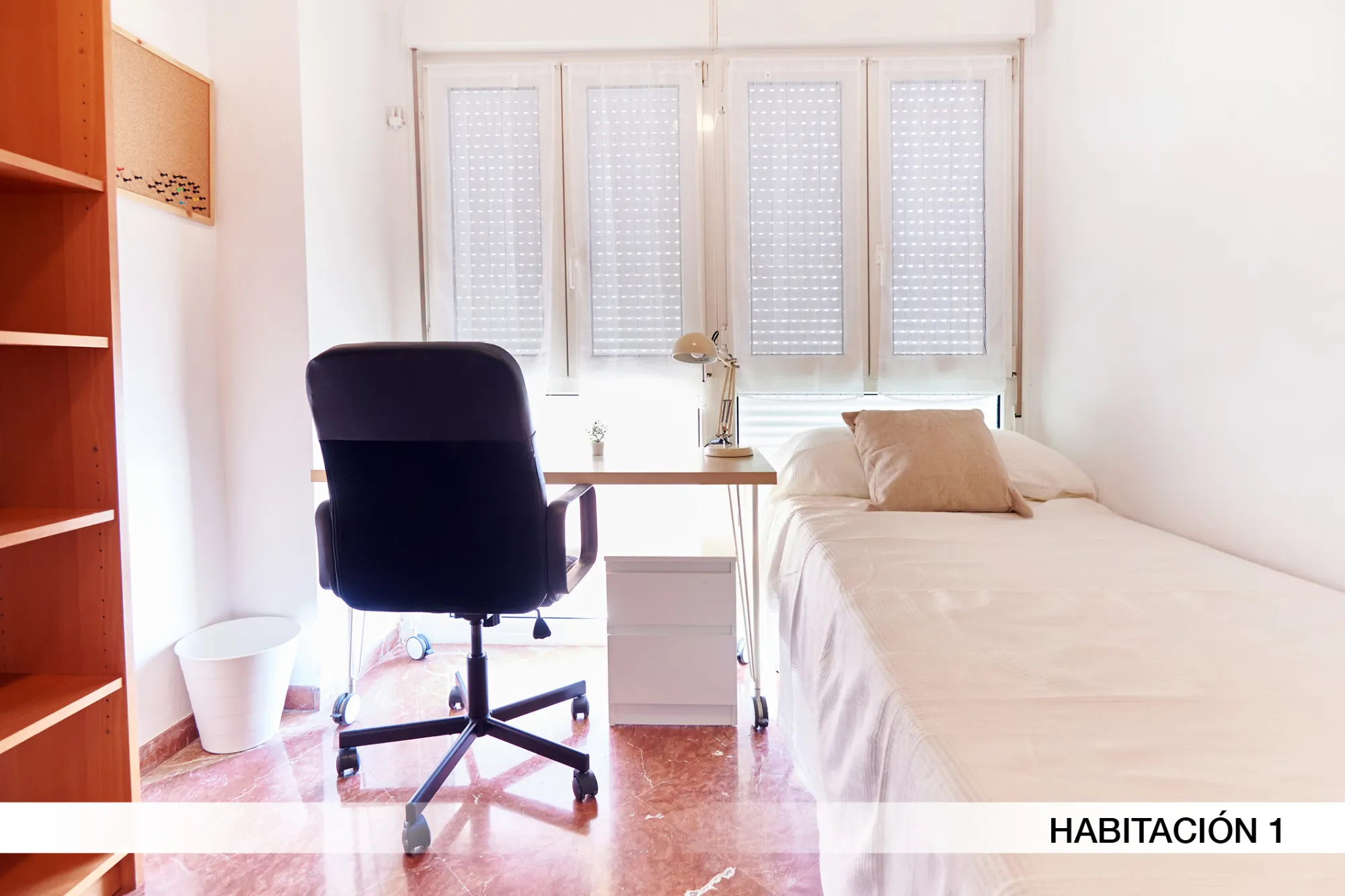 Habitación privada en Seville photo 2