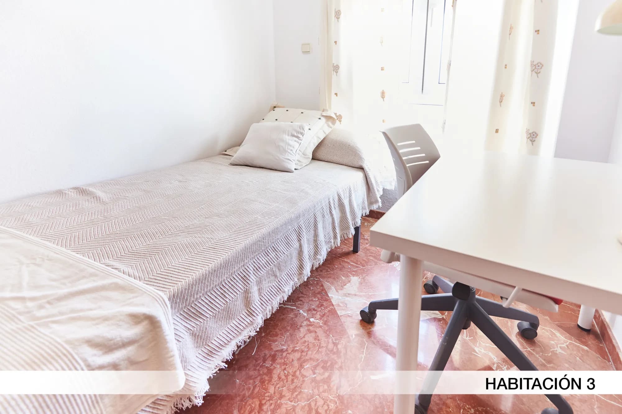 Habitación privada en Seville photo 4