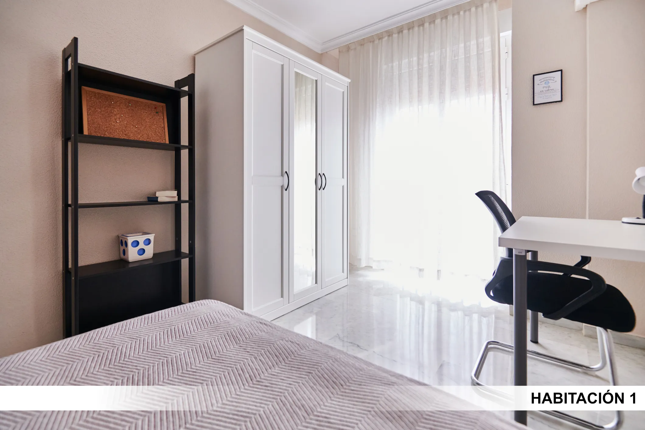 Habitación privada en Seville photo 4