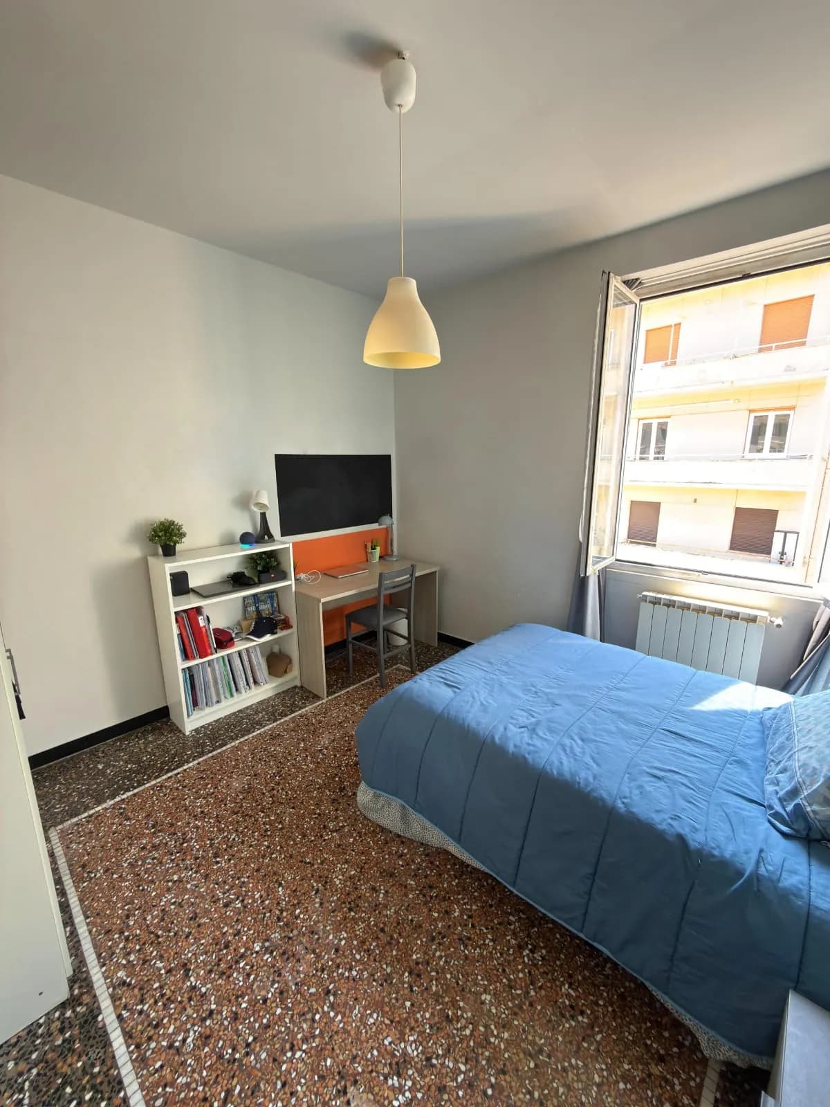 Room in Genoa