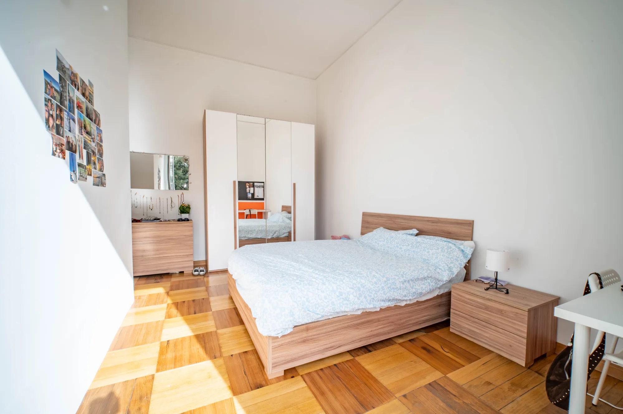 Room in Genoa