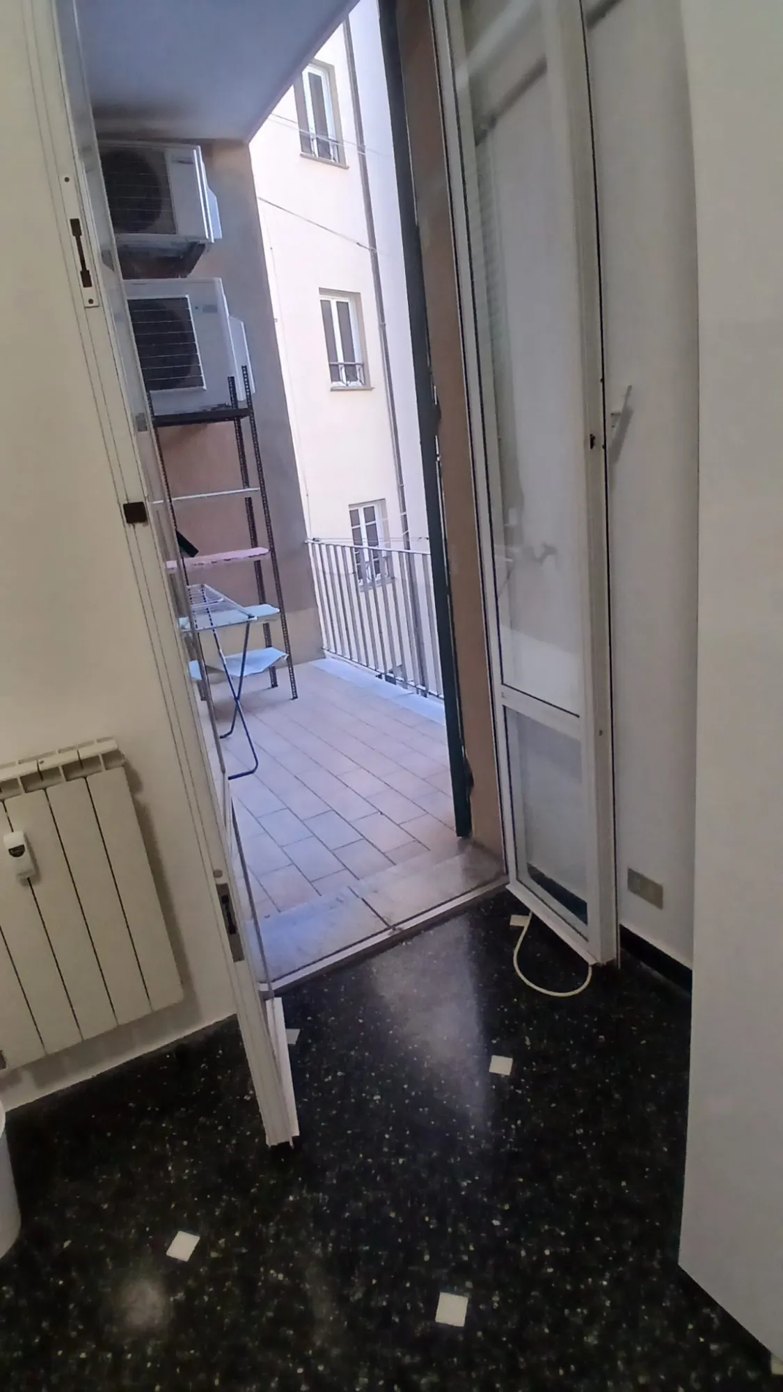 Stanza privata a Genoa photo 3
